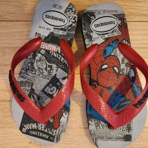 Havaianas Kids Spider-Man Flip Flops - Red and Gray